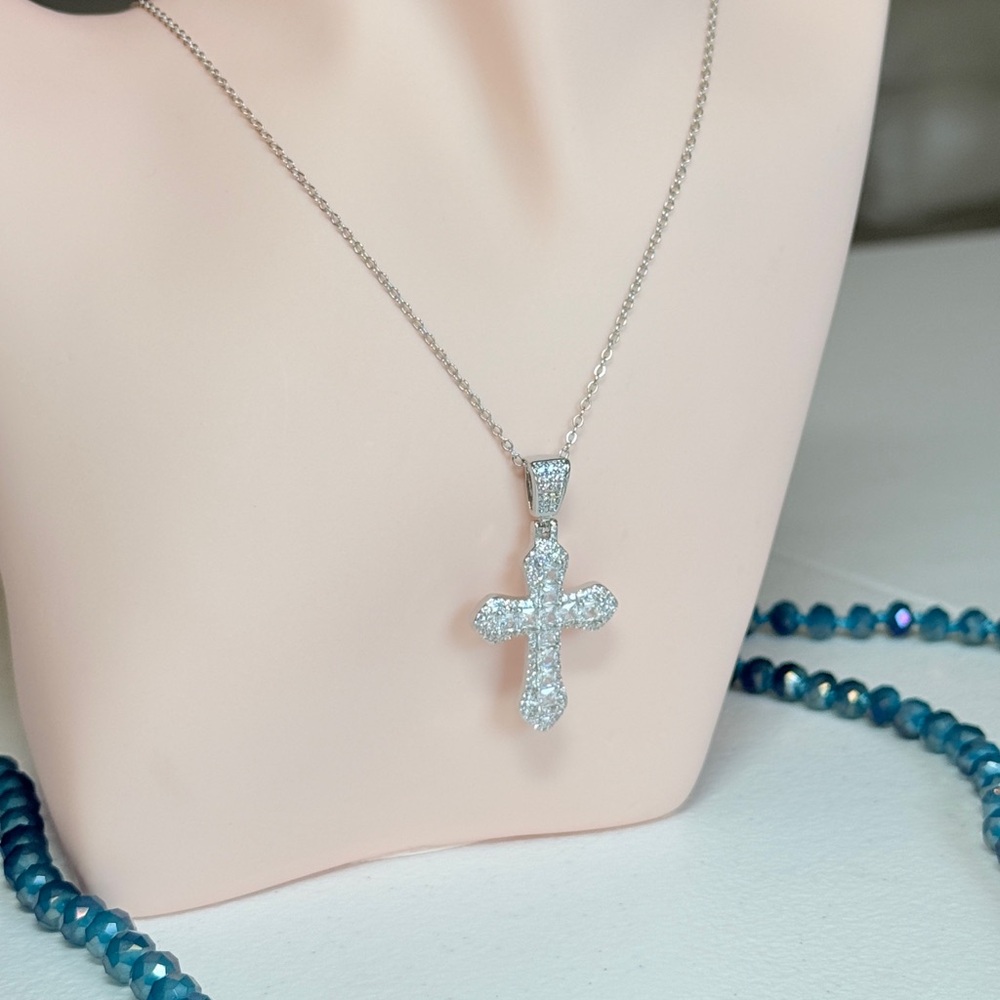 Silver Cubic Zirconia Cross Pendant Necklace - Picture 4 of 11